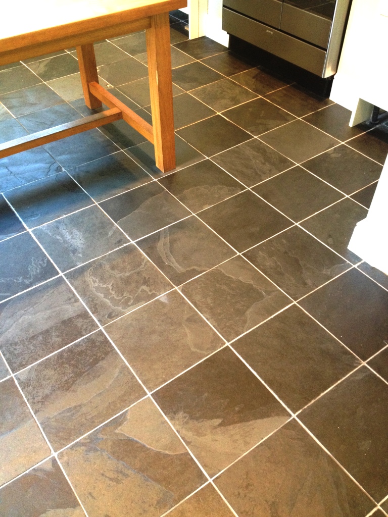 Restoring The Appearance Of Slate Flooring In Middlesex Stone